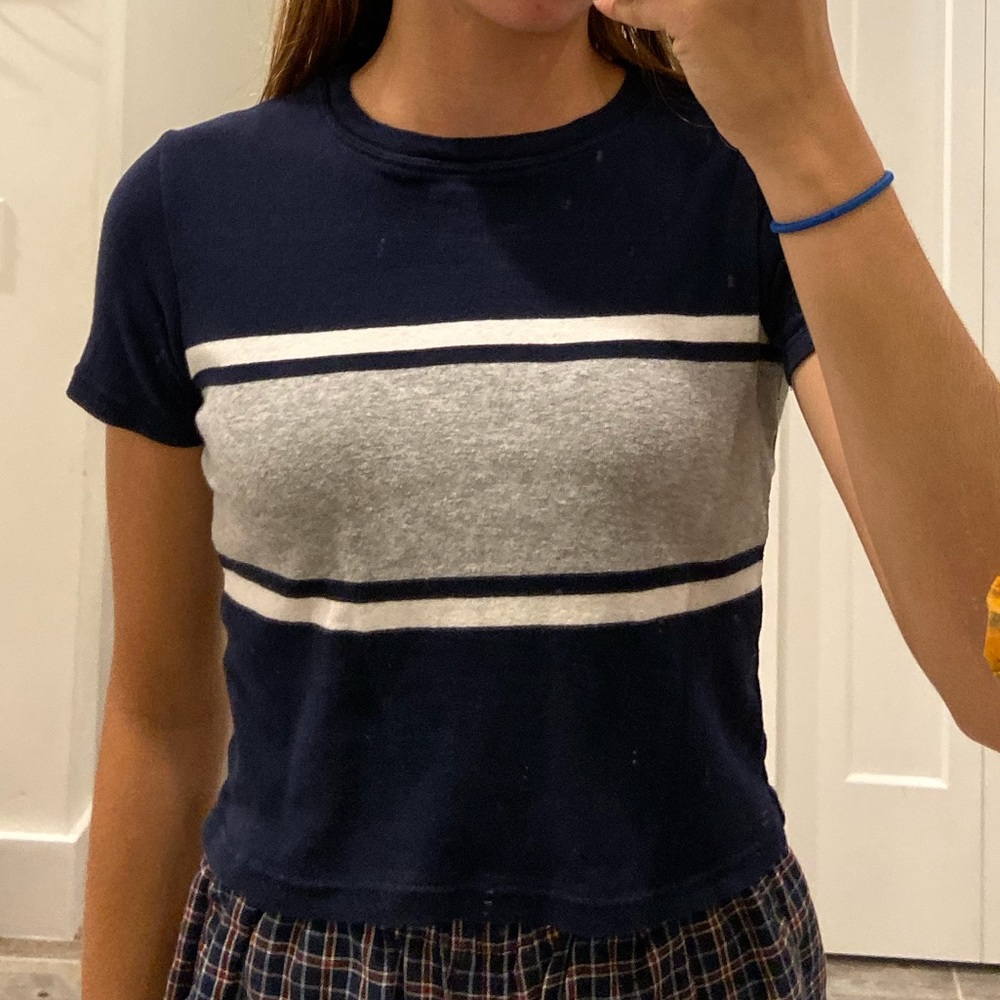Brandy Melville cropped tee